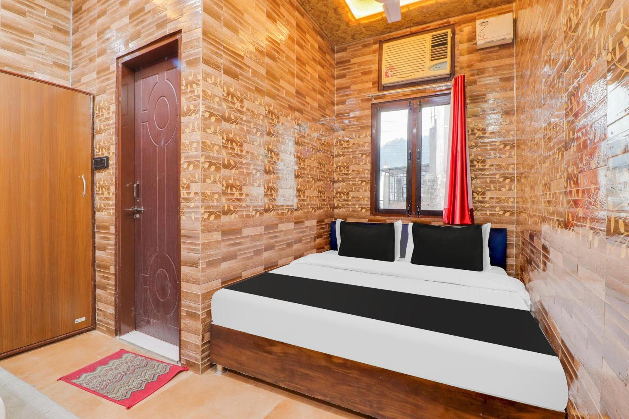 Hotel O Krishna Priya Haridwār Екстериор снимка